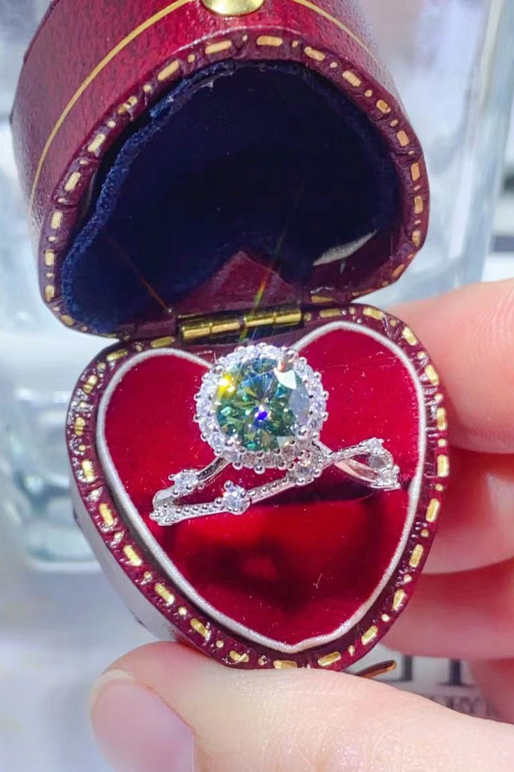 1 Carat Moissanite Platinum-Plated Ring - Quelle's BoutiQue