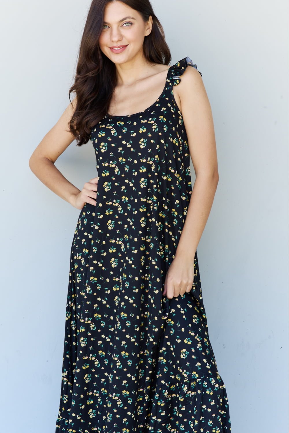 Black Multi-Floral Sleeveless Maxi Dress - Quelle's BoutiQue