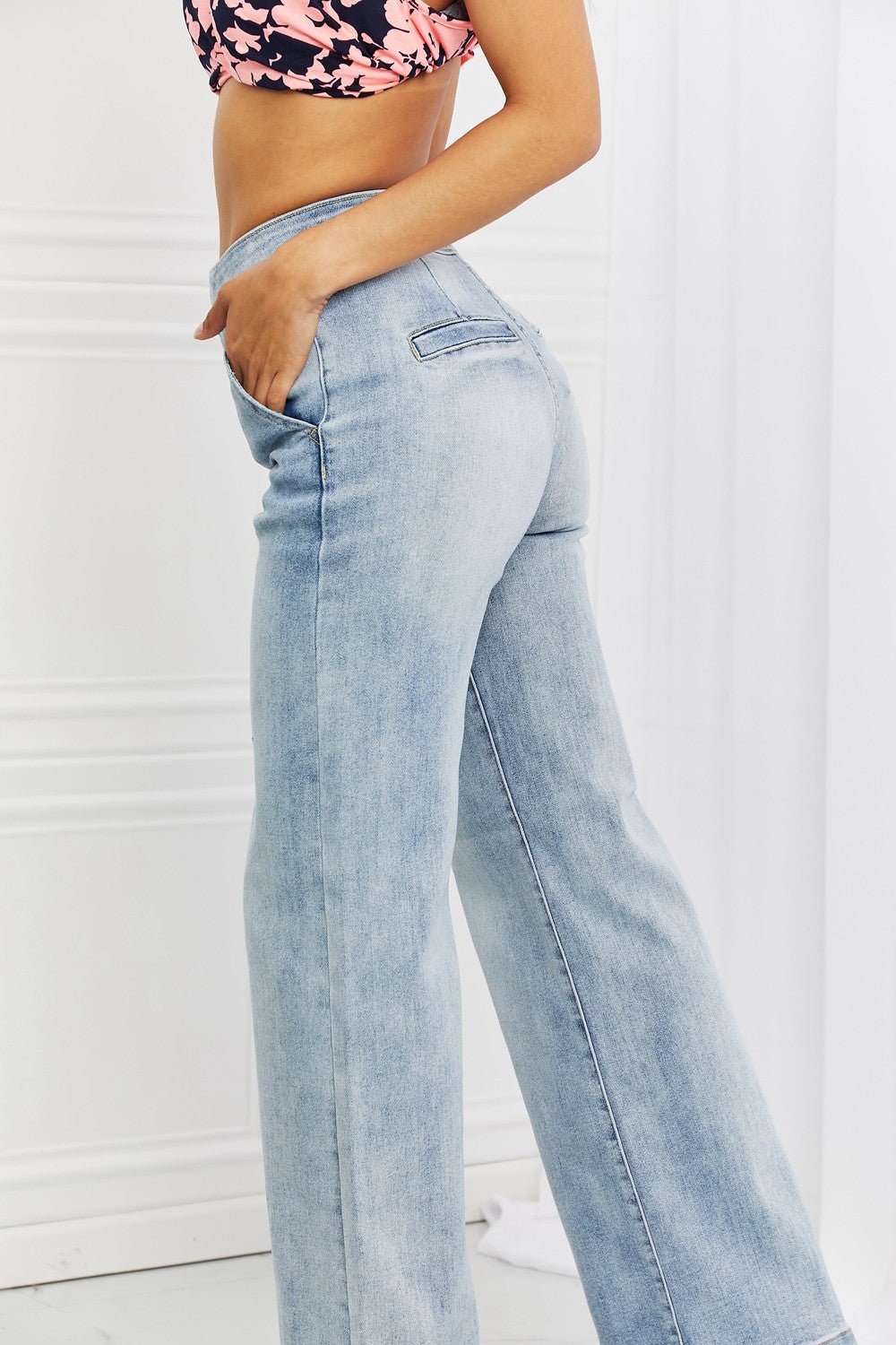 Light Washed Wide Flare Jeans - Quelle's BoutiQue
