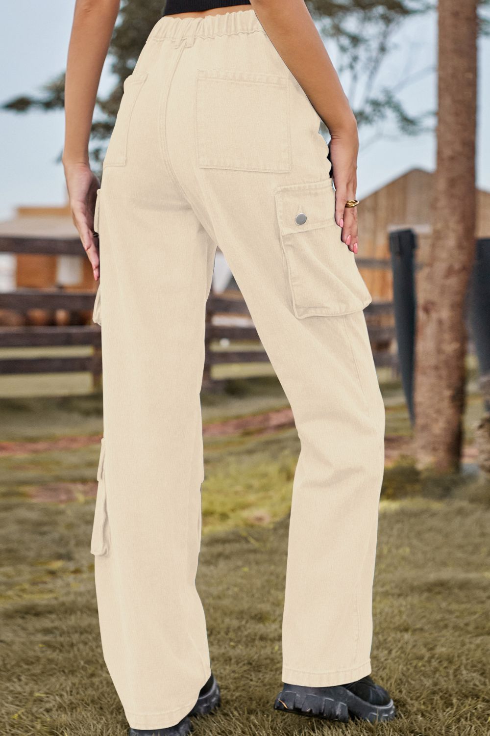 Relaxed Fit Cargo Denim Jeans - Quelle's BoutiQue