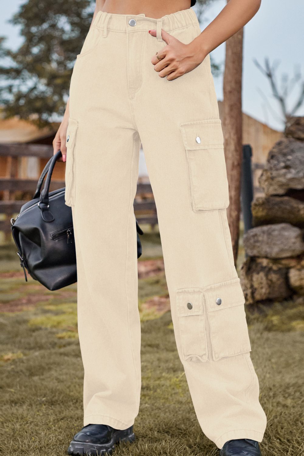 Relaxed Fit Cargo Denim Jeans - Quelle's BoutiQue