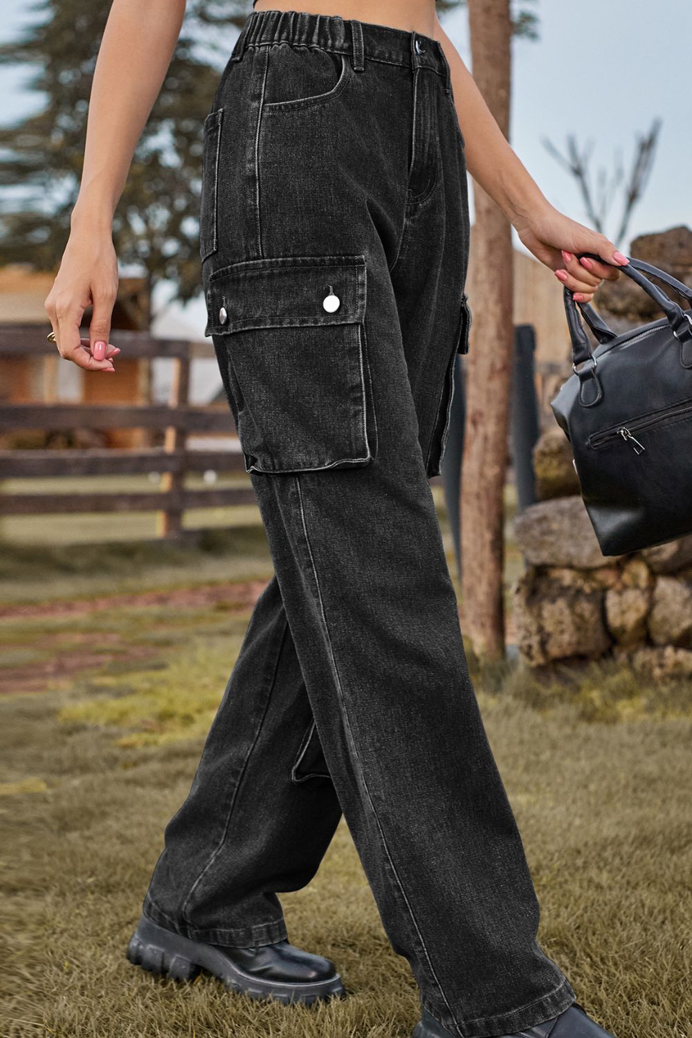 Relaxed Fit Cargo Denim Jeans - Quelle's BoutiQue