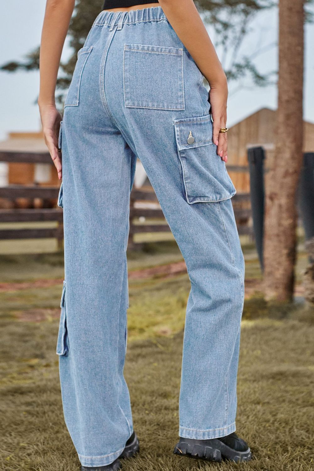 Relaxed Fit Cargo Denim Jeans - Quelle's BoutiQue