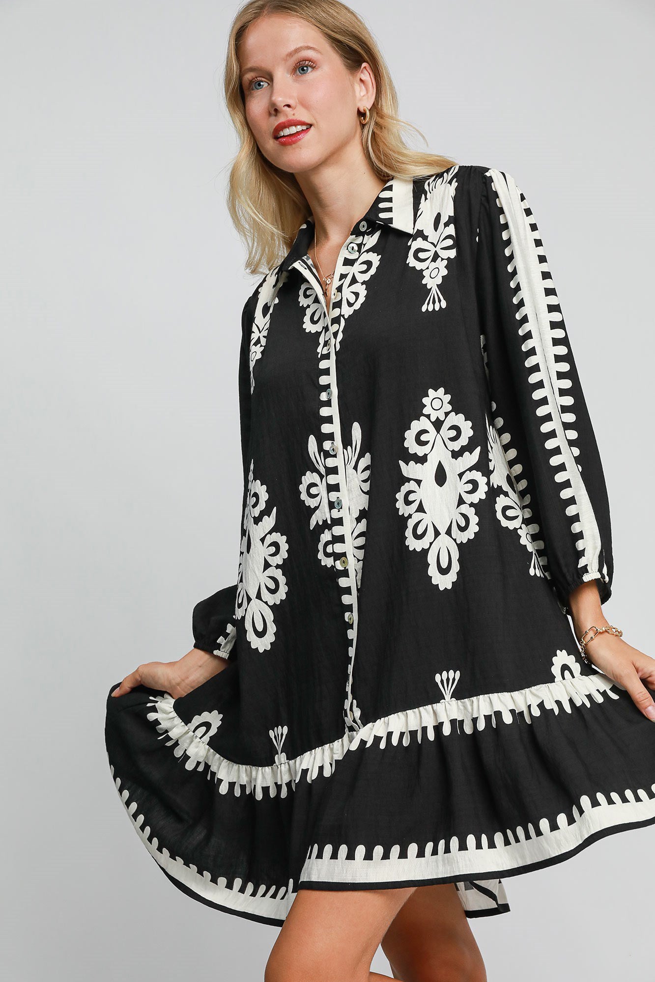 Black Notched Neck Long Sleeve Midi Dress
