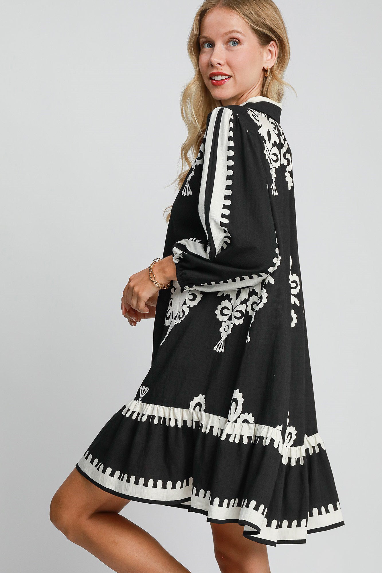Black Notched Neck Long Sleeve Midi Dress
