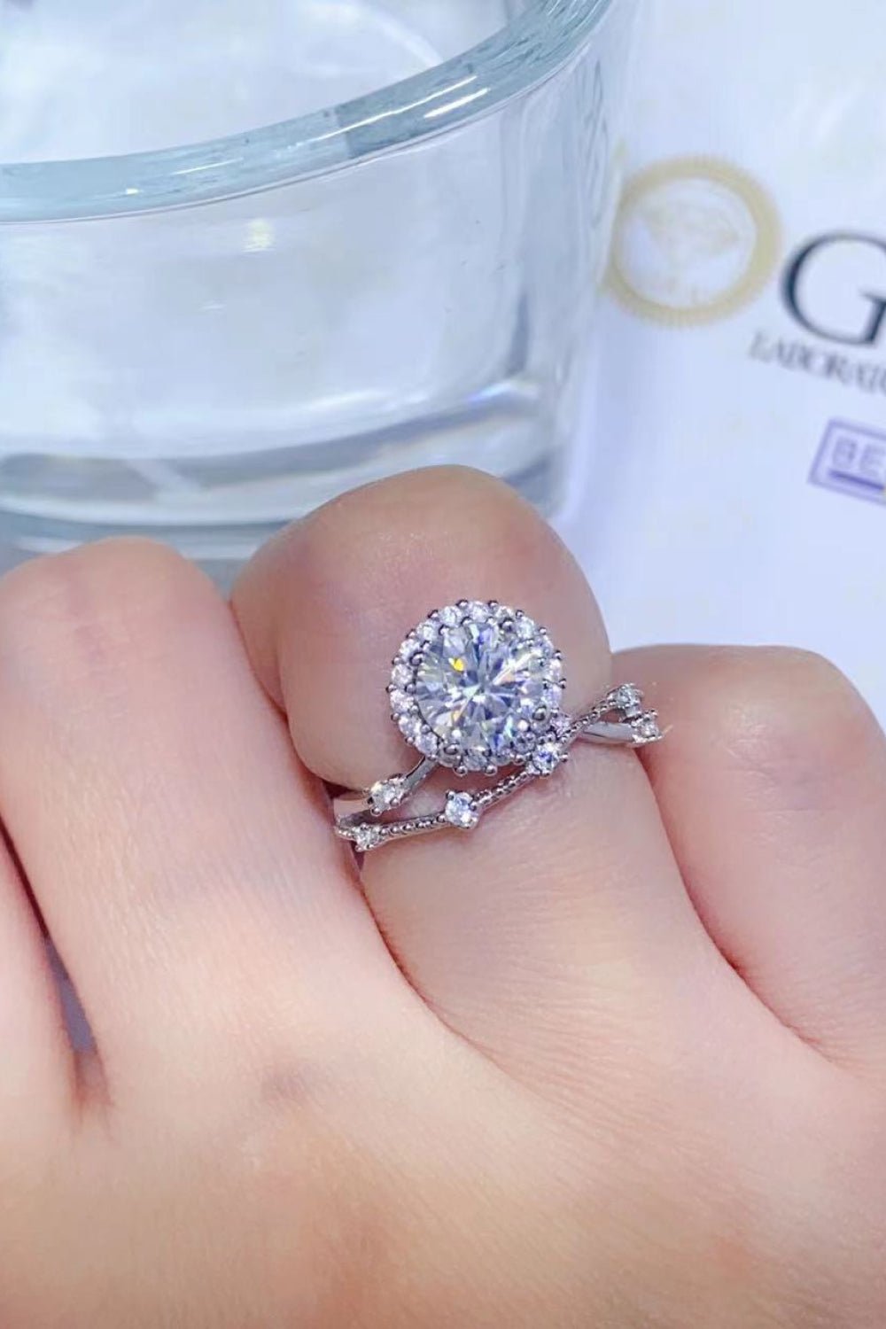 1 Carat Moissanite Platinum-Plated Ring - Quelle's BoutiQue