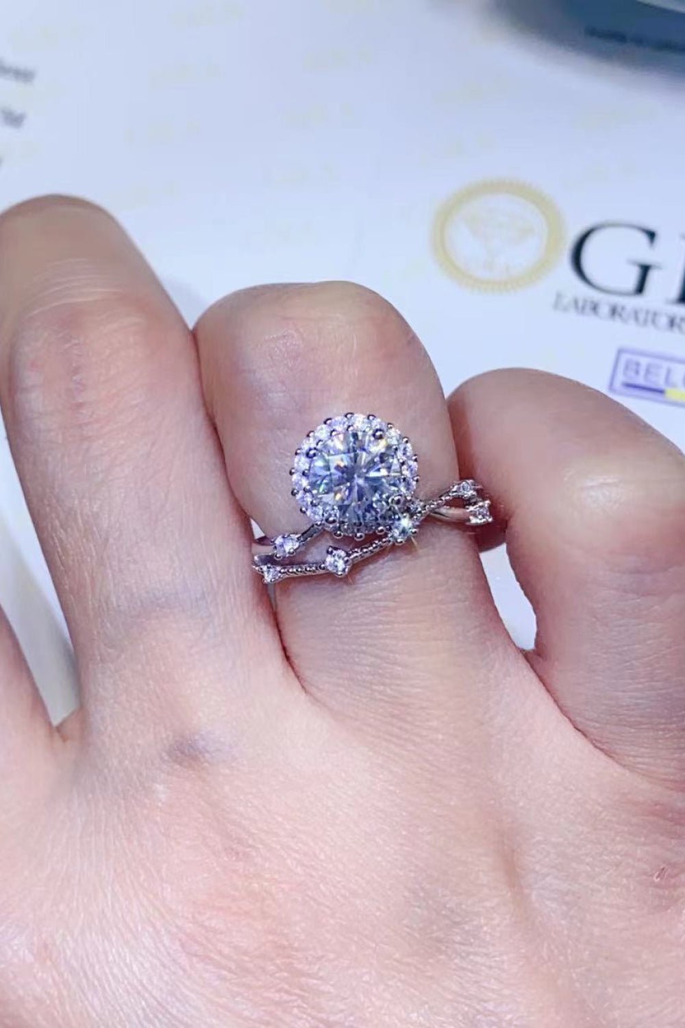 1 Carat Moissanite Platinum-Plated Ring - Quelle's BoutiQue