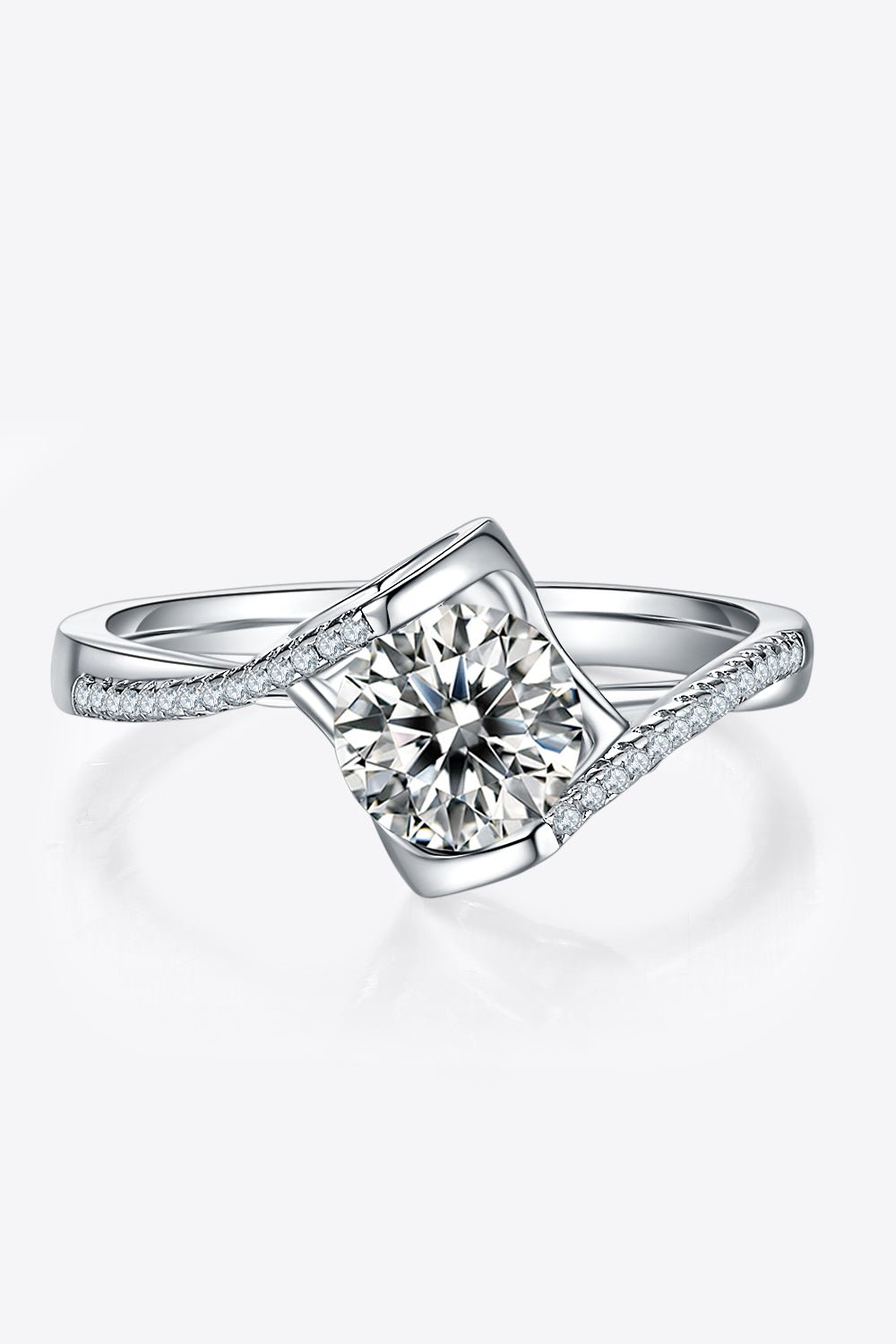 1 Carat Moissanite Sterling Silver Heart Twist Ring - Quelle's BoutiQue