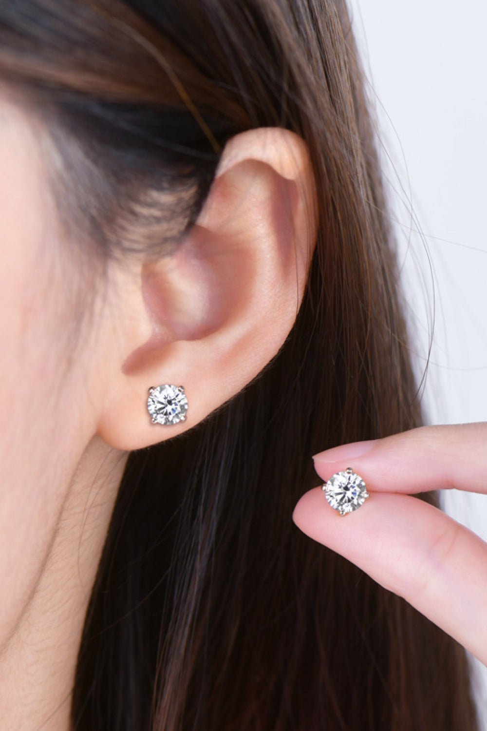 2 Carat Moissanite Sterling Silver Stud Earrings - Quelle's BoutiQue