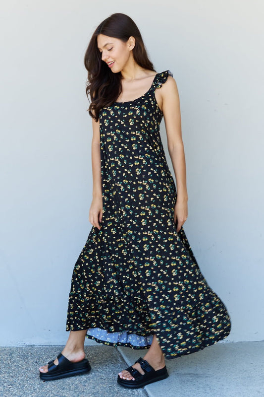 Black Multi-Floral Sleeveless Maxi Dress - Quelle's BoutiQue