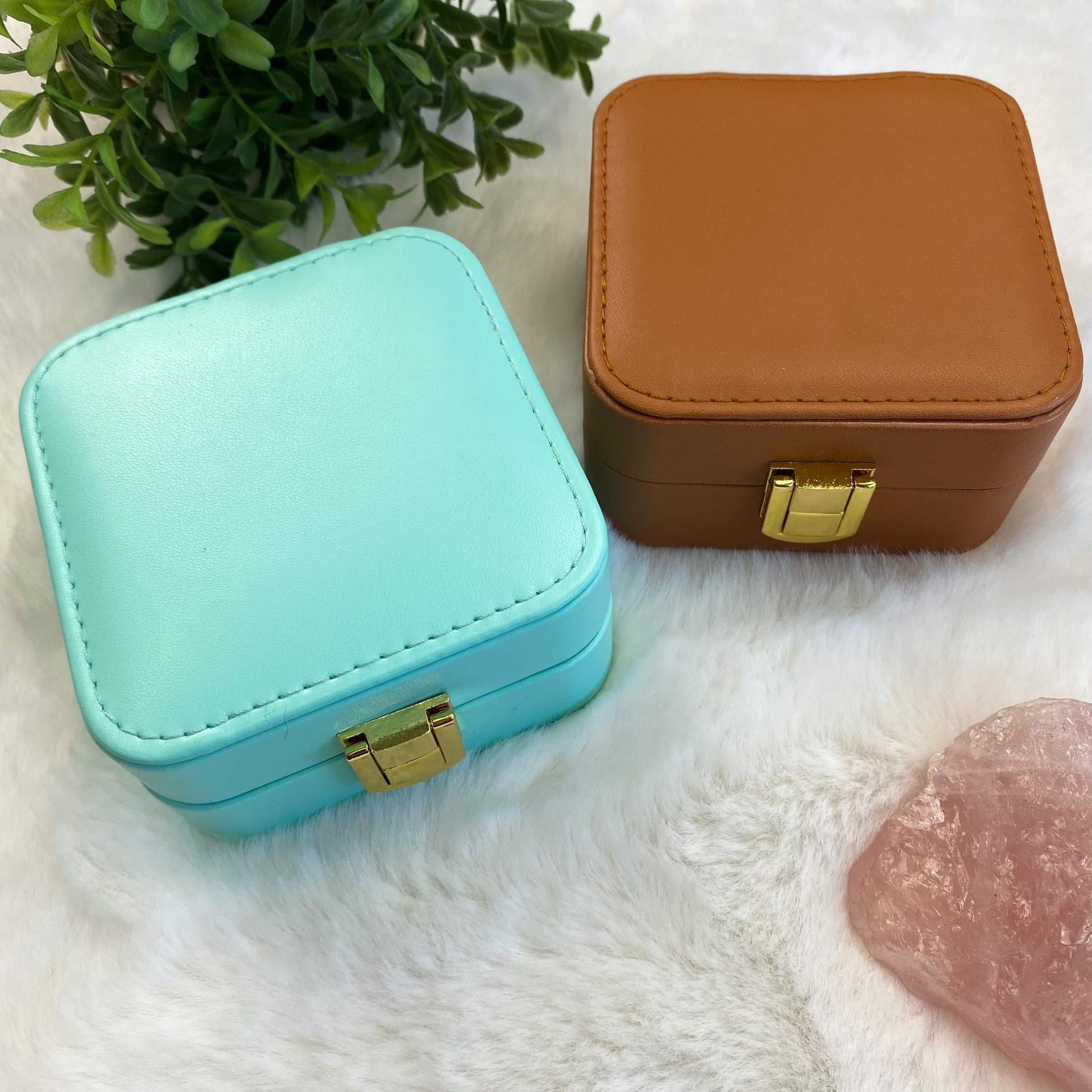 Clasp Closure Square Travel Jewelry Case - Quelle's BoutiQue