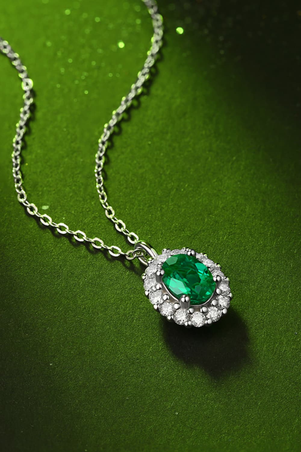 Emerald Green Oval Sterling Silver Necklace - Quelle's BoutiQue