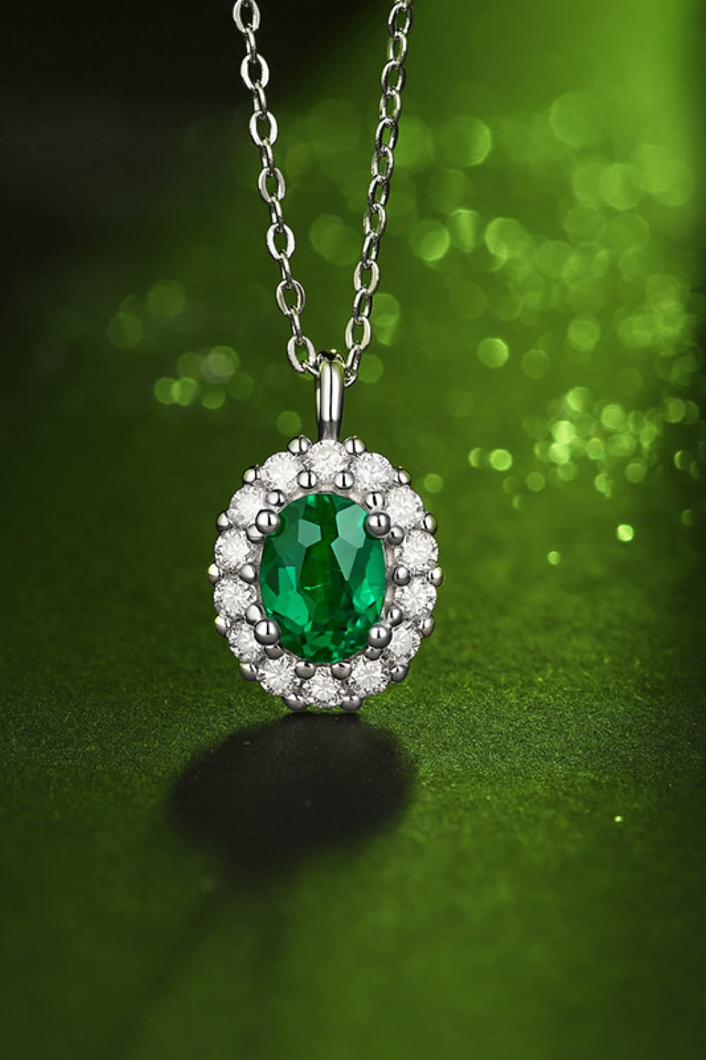 Emerald Green Oval Sterling Silver Necklace - Quelle's BoutiQue