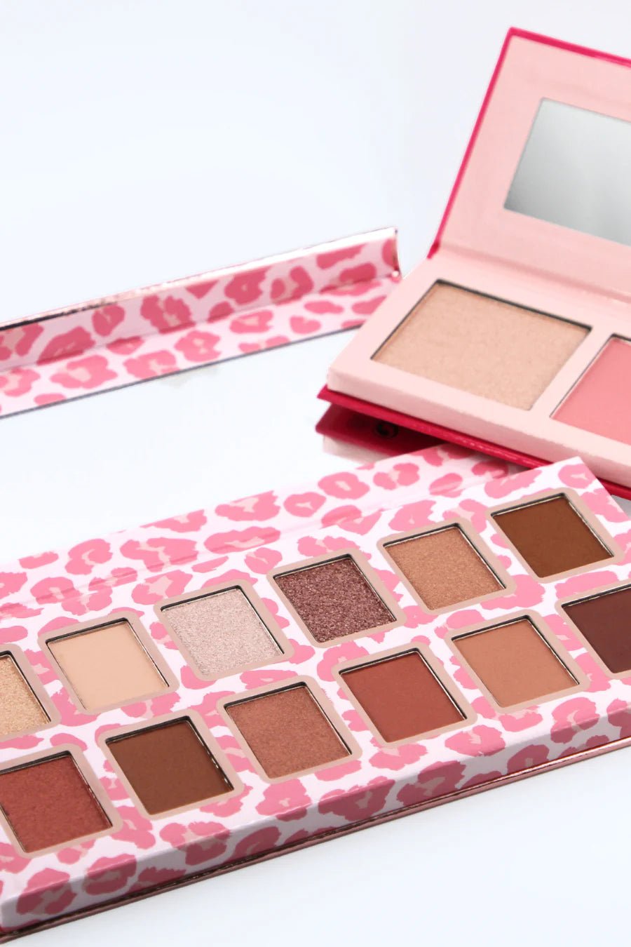 JL Beauty Eyeshadow Palette - Quelle's BoutiQue