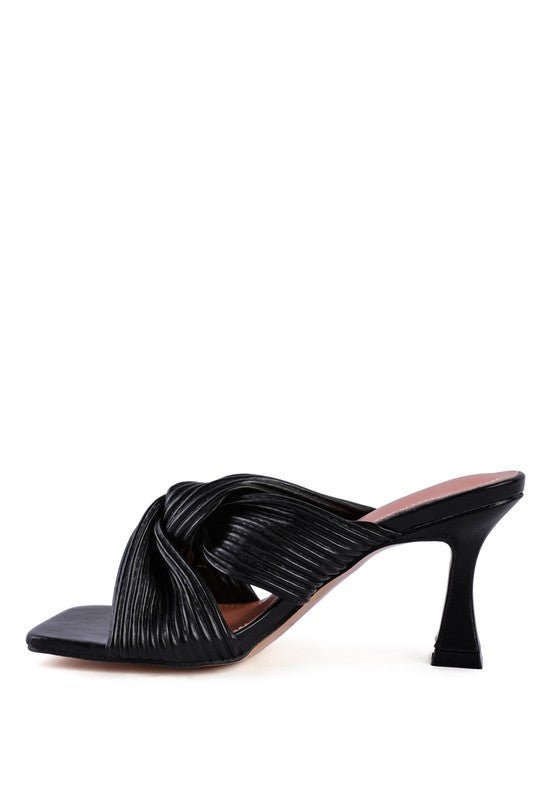 Knot Strap Slide Sandals - Quelle's BoutiQue