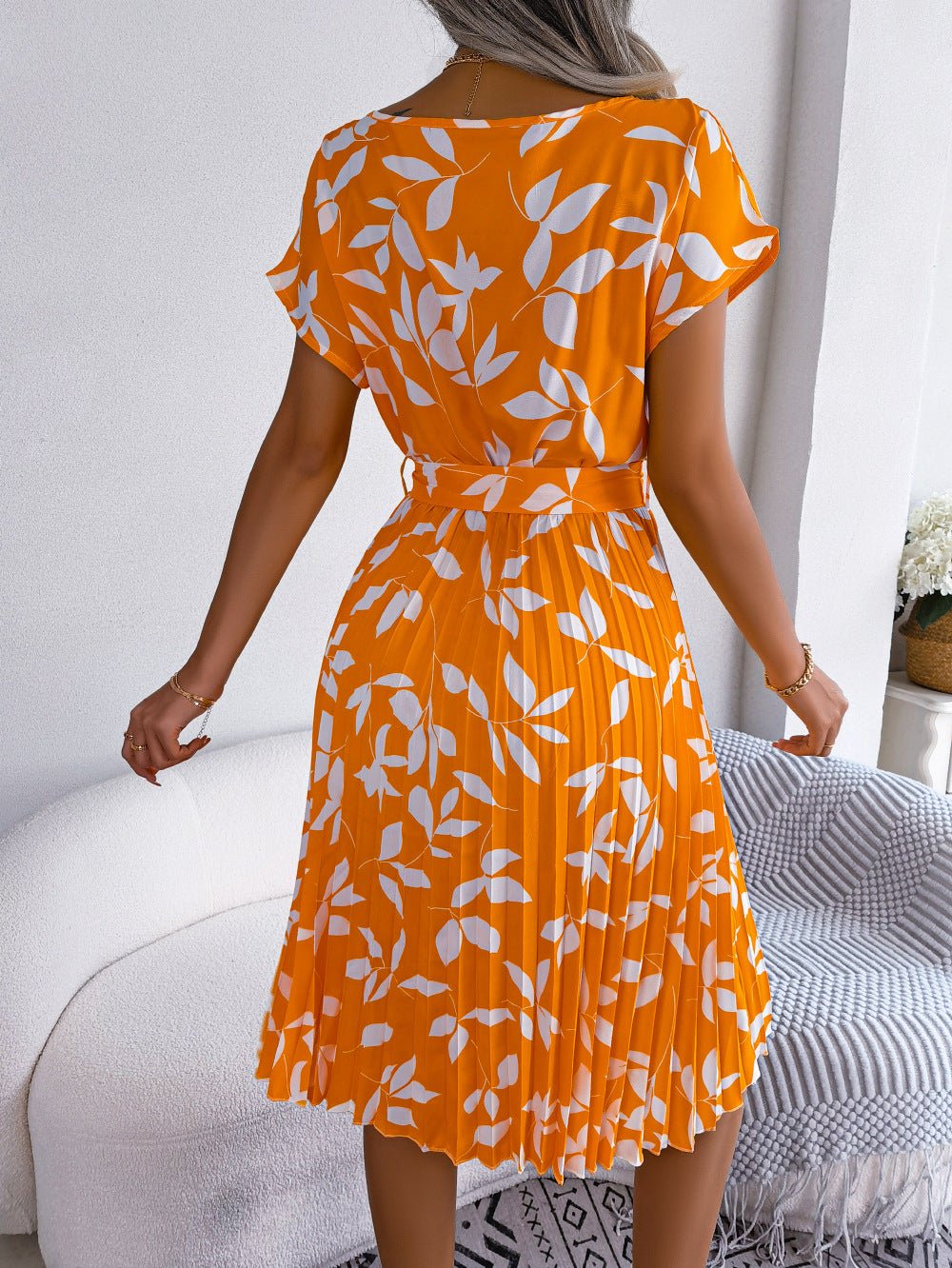 Leaf Print Short Sleeve Pleated Dress - Quelle's BoutiQue