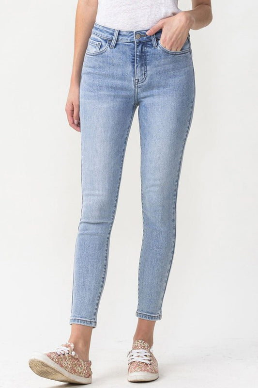 Light-Washed High Rise Crop Skinny Jeans - Quelle's BoutiQue
