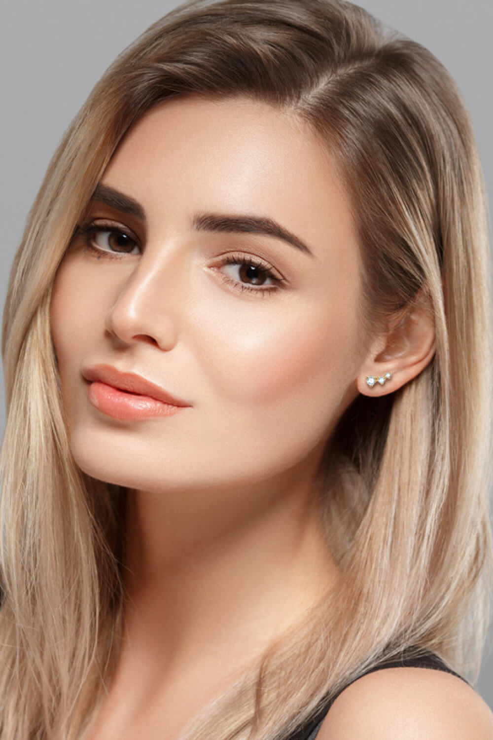 Moissanite Trio Stud Earrings - Quelle's BoutiQue