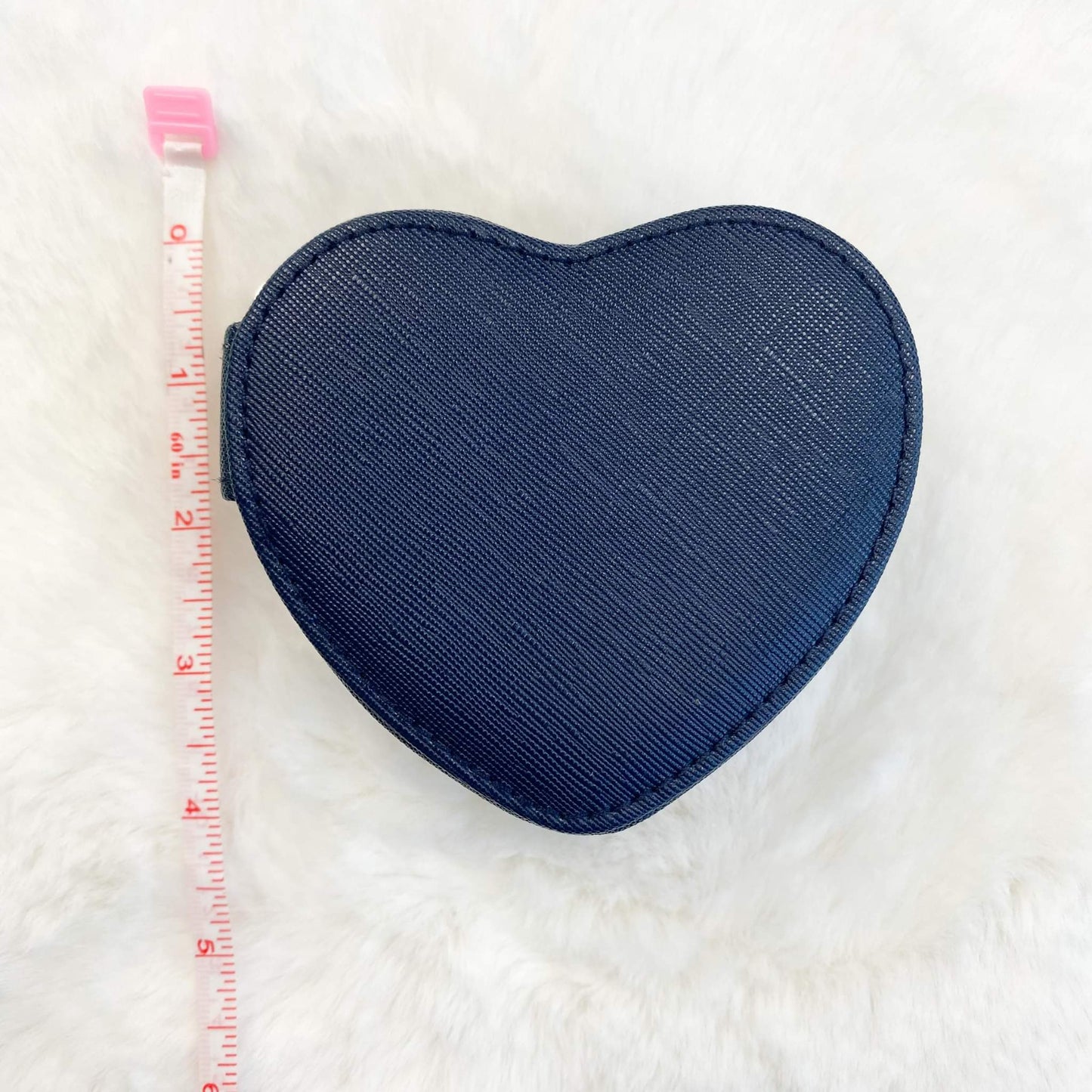 Zip Closure Heart Jewelry Case - Quelle's BoutiQue